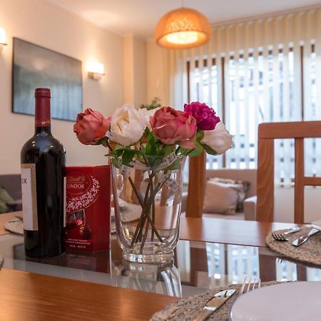 Charming Ski Apartments Near Gondola & Bar Street, Cedar Lodge 1 Complex Bansko Bagian luar foto