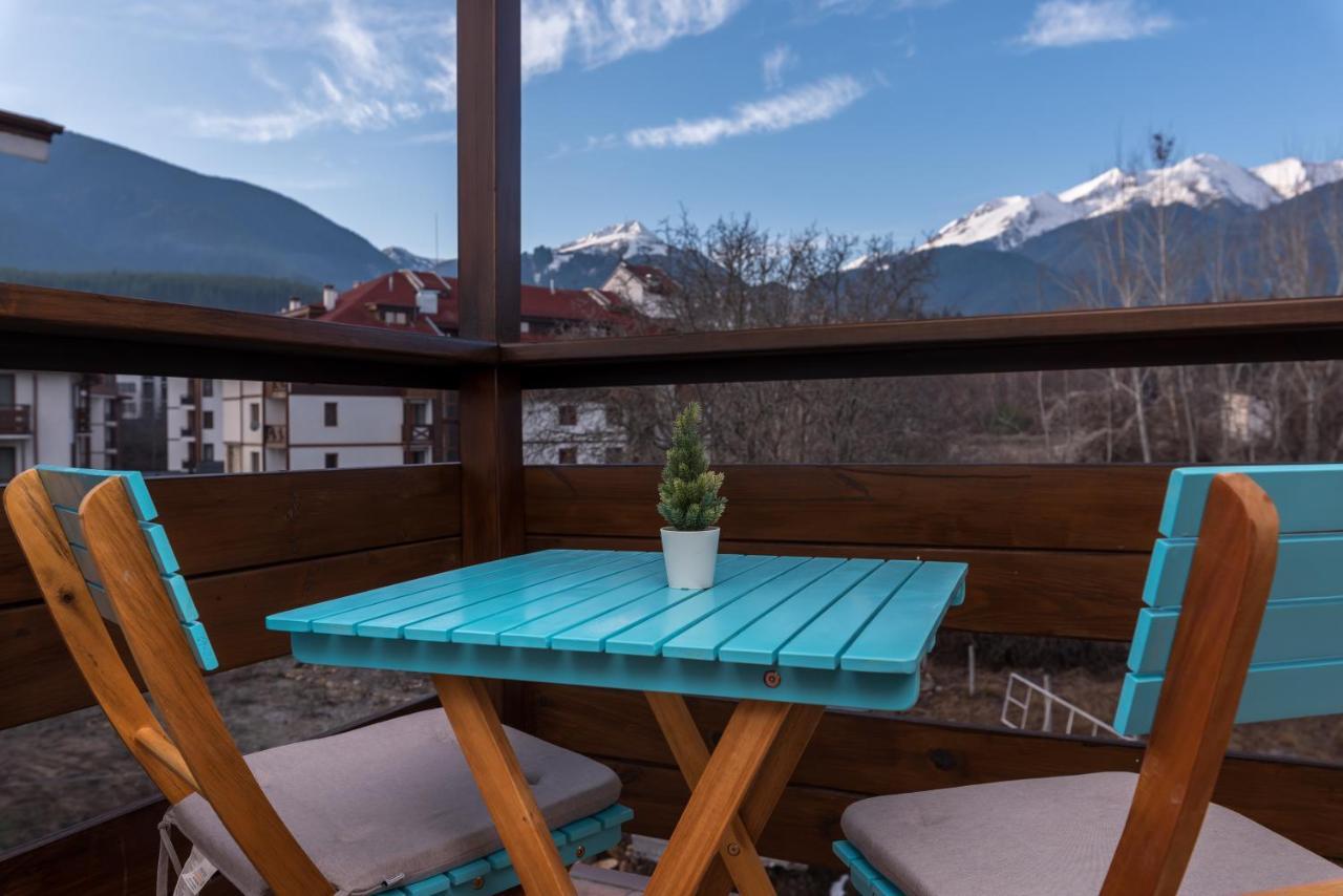 Charming Ski Apartments Near Gondola & Bar Street, Cedar Lodge 1 Complex Bansko Bagian luar foto